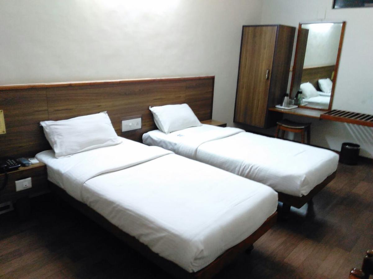 Hotel Sivaranjani Erode Εξωτερικό φωτογραφία